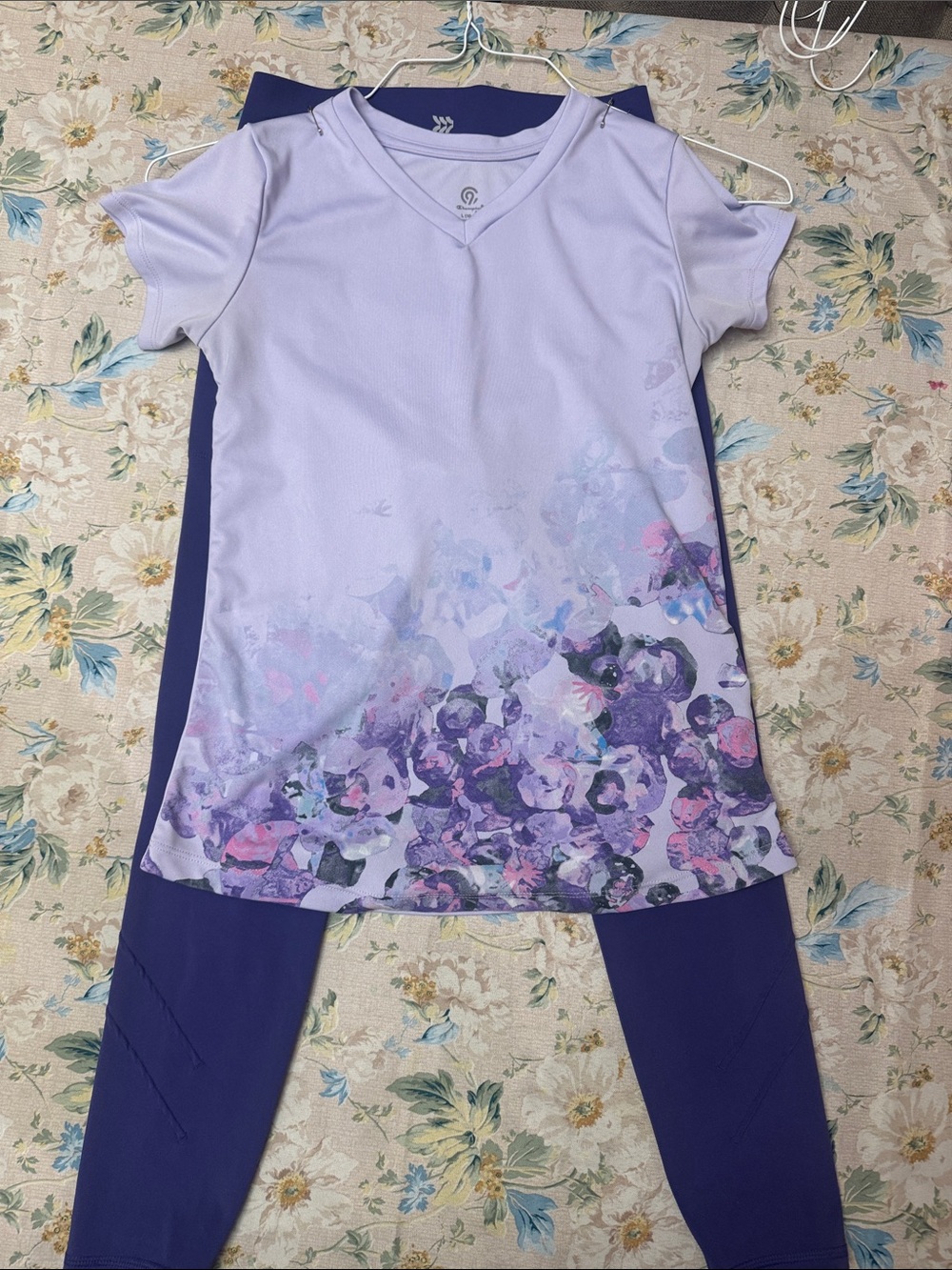 all in motion Light Lavender and Deep Purple Floral Girls Active Set